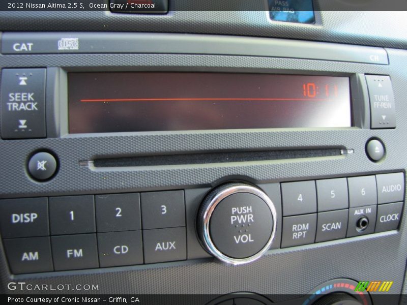 Controls of 2012 Altima 2.5 S