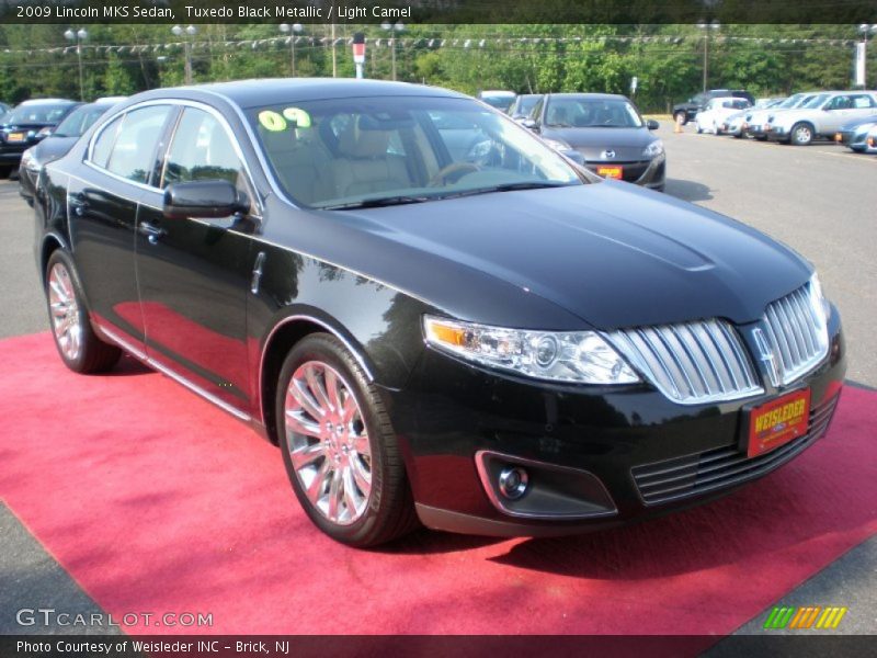 Tuxedo Black Metallic / Light Camel 2009 Lincoln MKS Sedan