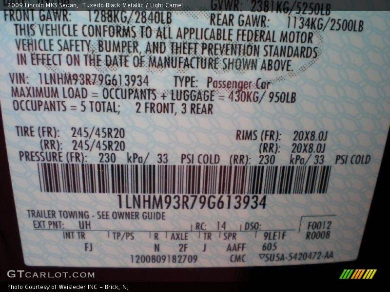 Tuxedo Black Metallic / Light Camel 2009 Lincoln MKS Sedan
