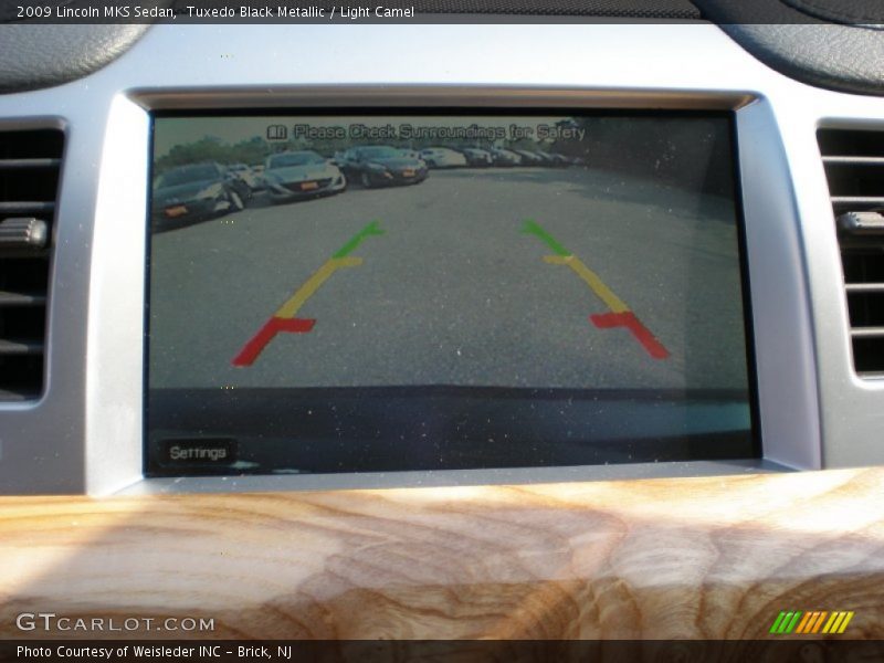 Tuxedo Black Metallic / Light Camel 2009 Lincoln MKS Sedan