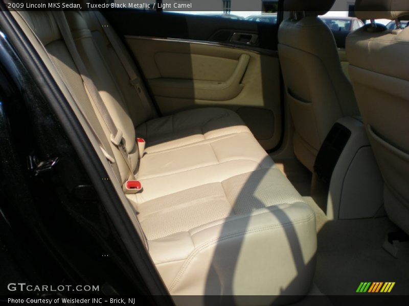 Tuxedo Black Metallic / Light Camel 2009 Lincoln MKS Sedan