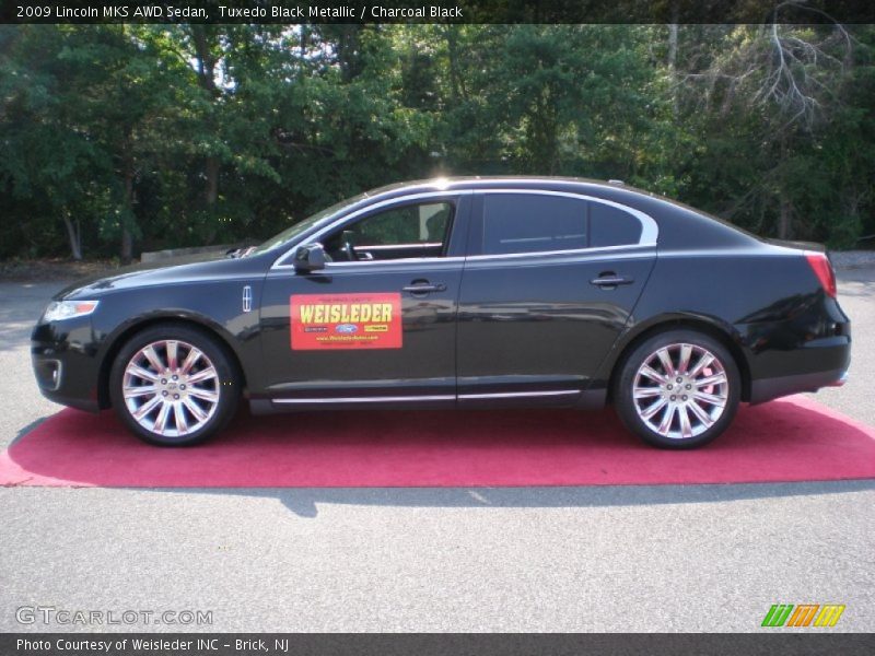 Tuxedo Black Metallic / Charcoal Black 2009 Lincoln MKS AWD Sedan