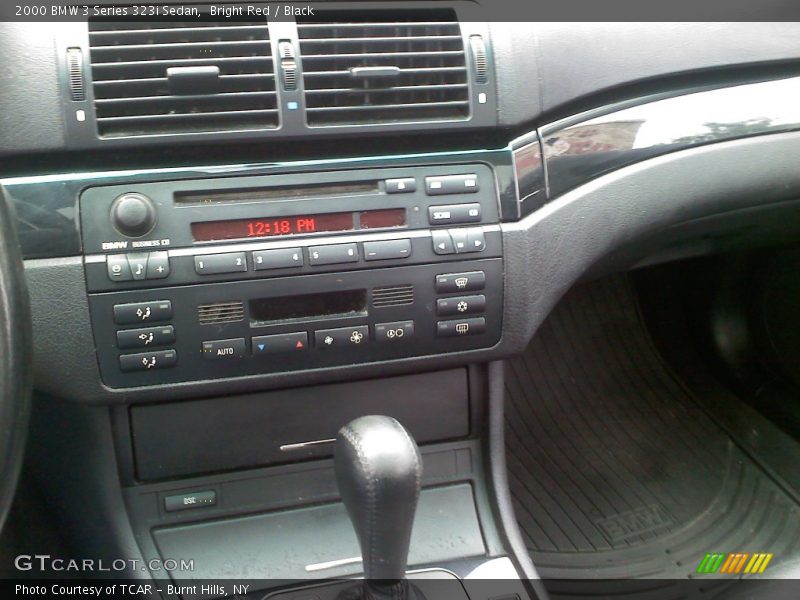 Bright Red / Black 2000 BMW 3 Series 323i Sedan