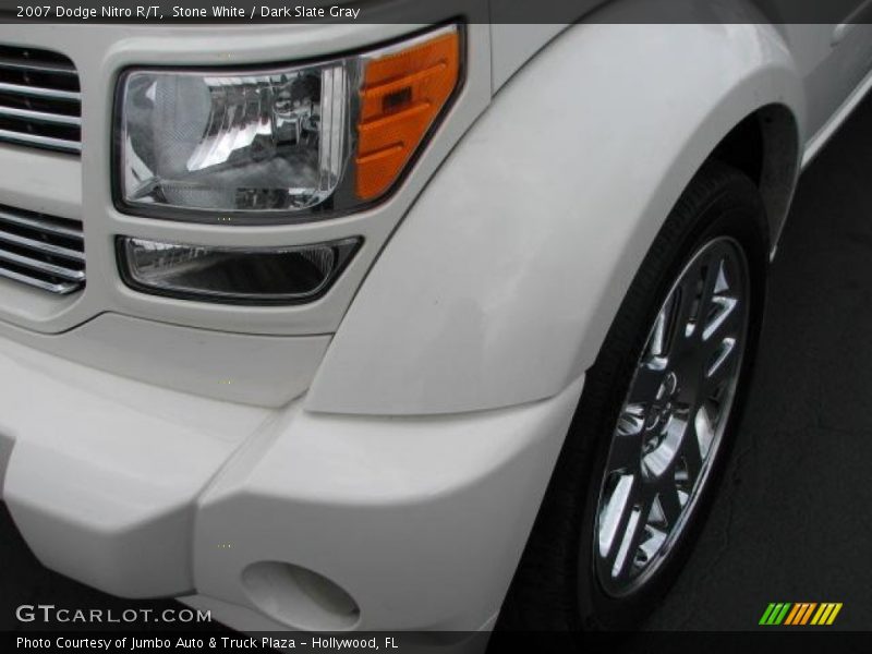 Stone White / Dark Slate Gray 2007 Dodge Nitro R/T