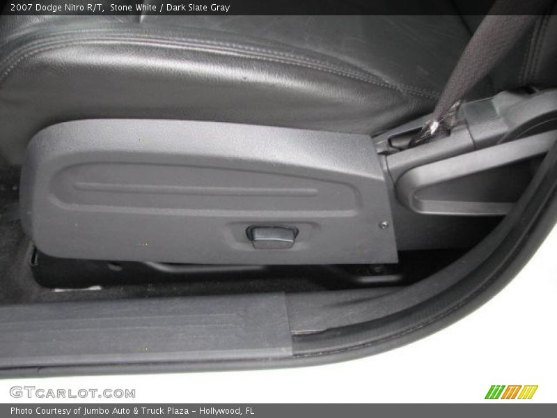 Stone White / Dark Slate Gray 2007 Dodge Nitro R/T