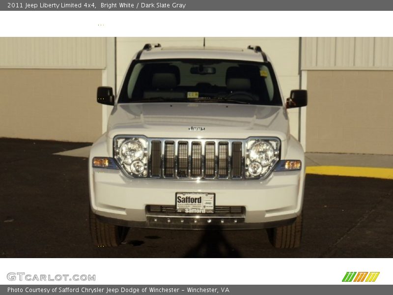 Bright White / Dark Slate Gray 2011 Jeep Liberty Limited 4x4