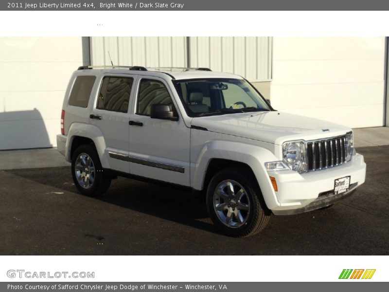 Bright White / Dark Slate Gray 2011 Jeep Liberty Limited 4x4