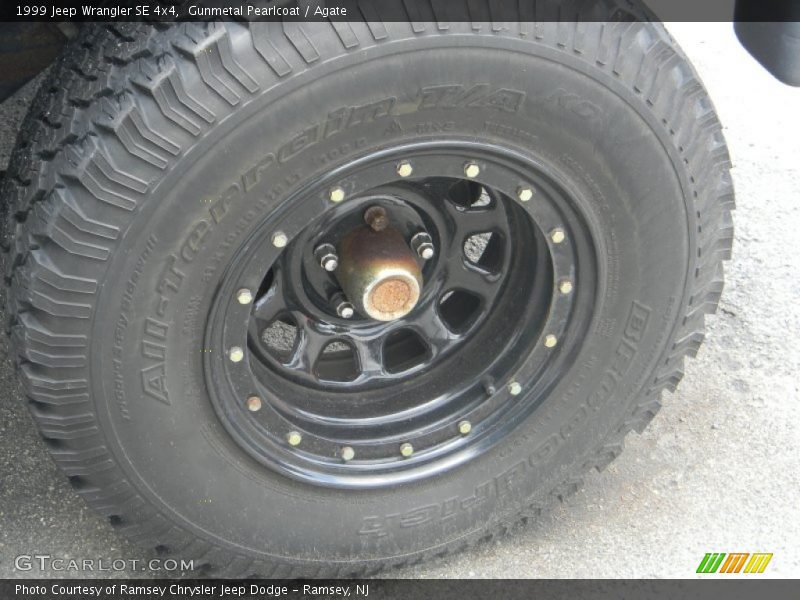 Gunmetal Pearlcoat / Agate 1999 Jeep Wrangler SE 4x4