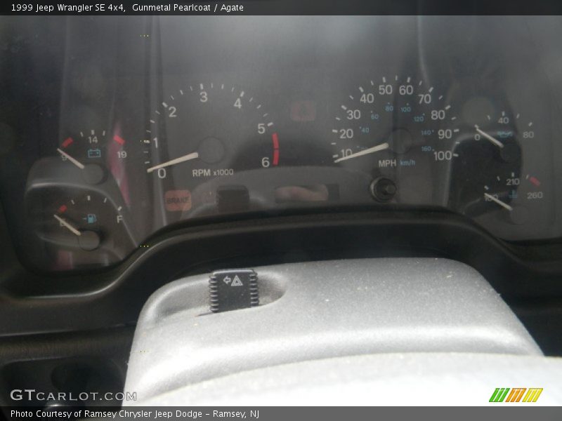 Gunmetal Pearlcoat / Agate 1999 Jeep Wrangler SE 4x4