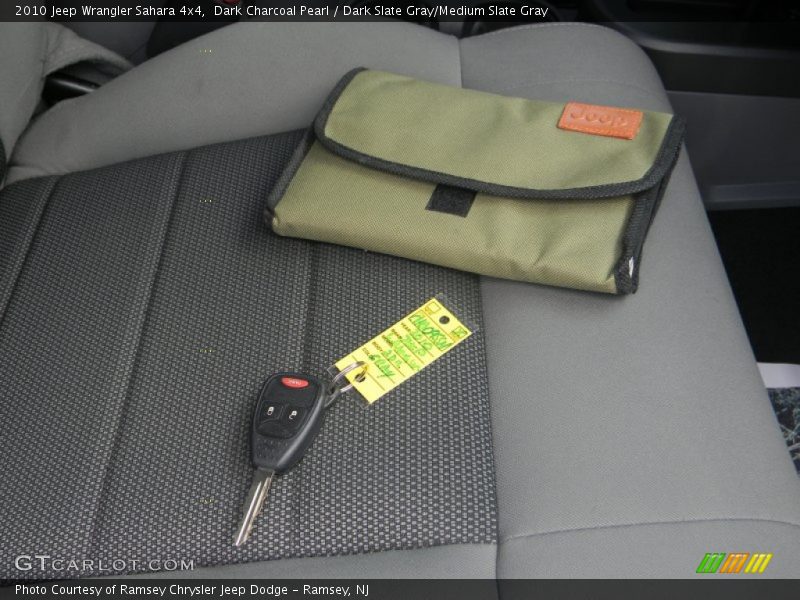 Dark Charcoal Pearl / Dark Slate Gray/Medium Slate Gray 2010 Jeep Wrangler Sahara 4x4