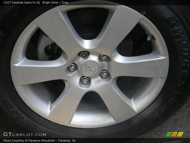 Bright Silver / Gray 2007 Hyundai Santa Fe SE