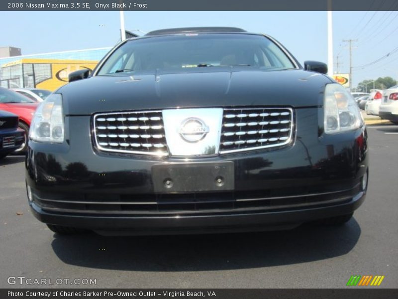 Onyx Black / Frost 2006 Nissan Maxima 3.5 SE