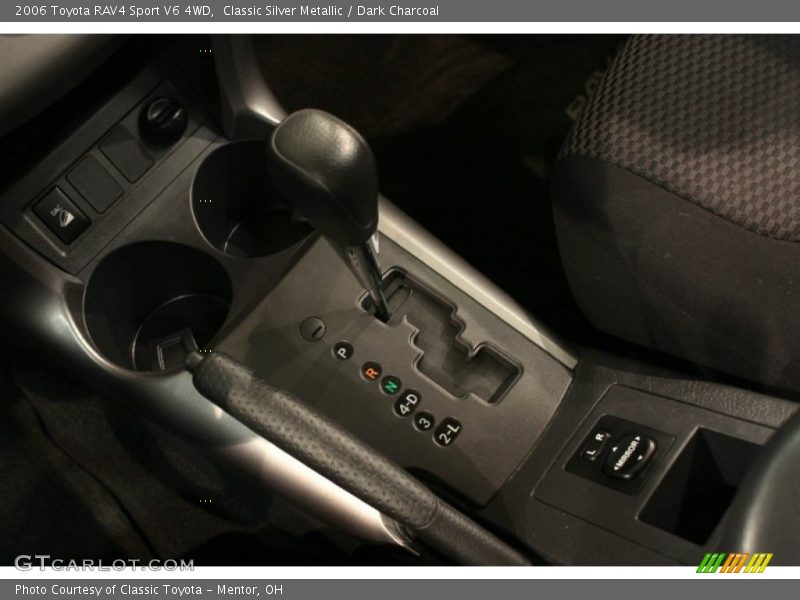 Classic Silver Metallic / Dark Charcoal 2006 Toyota RAV4 Sport V6 4WD