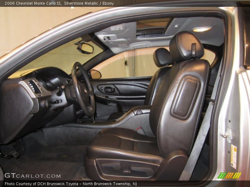  2006 Monte Carlo SS Ebony Interior