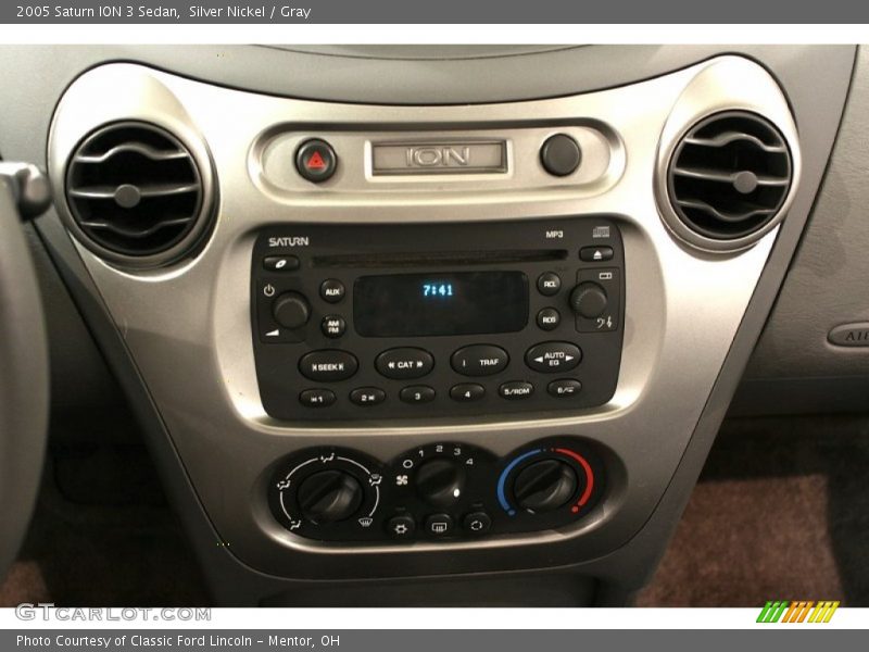 Silver Nickel / Gray 2005 Saturn ION 3 Sedan