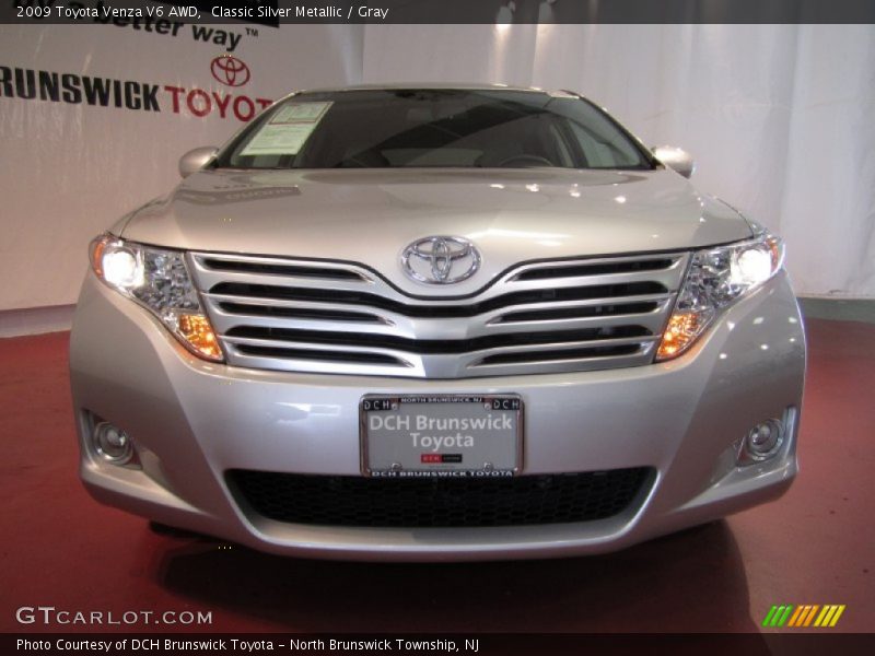 Classic Silver Metallic / Gray 2009 Toyota Venza V6 AWD