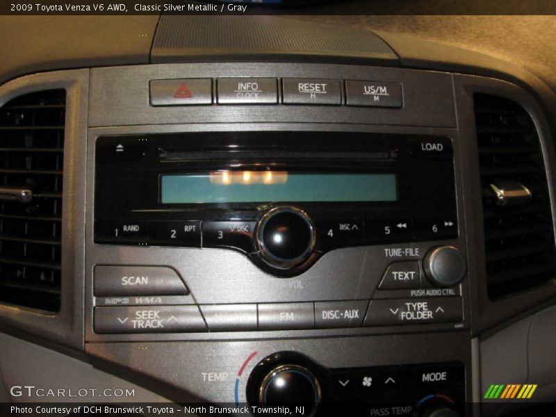 Classic Silver Metallic / Gray 2009 Toyota Venza V6 AWD