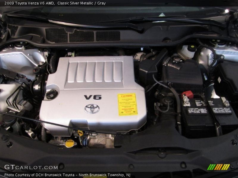 Classic Silver Metallic / Gray 2009 Toyota Venza V6 AWD