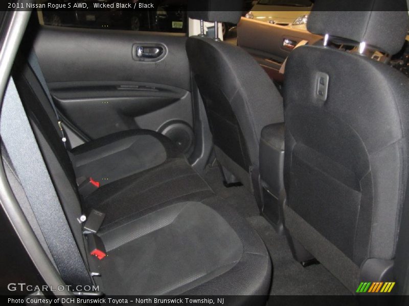 Wicked Black / Black 2011 Nissan Rogue S AWD
