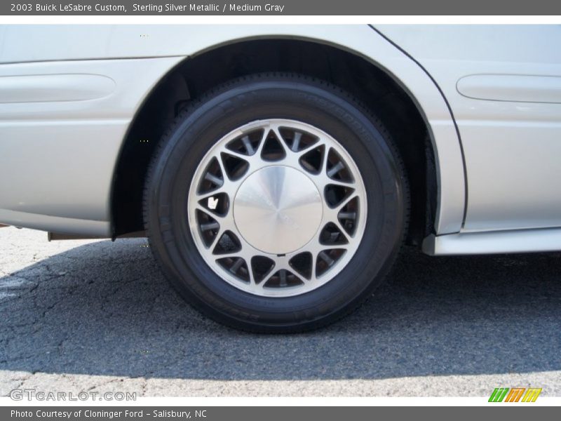 Sterling Silver Metallic / Medium Gray 2003 Buick LeSabre Custom