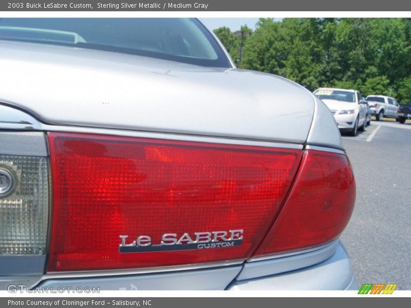 Sterling Silver Metallic / Medium Gray 2003 Buick LeSabre Custom