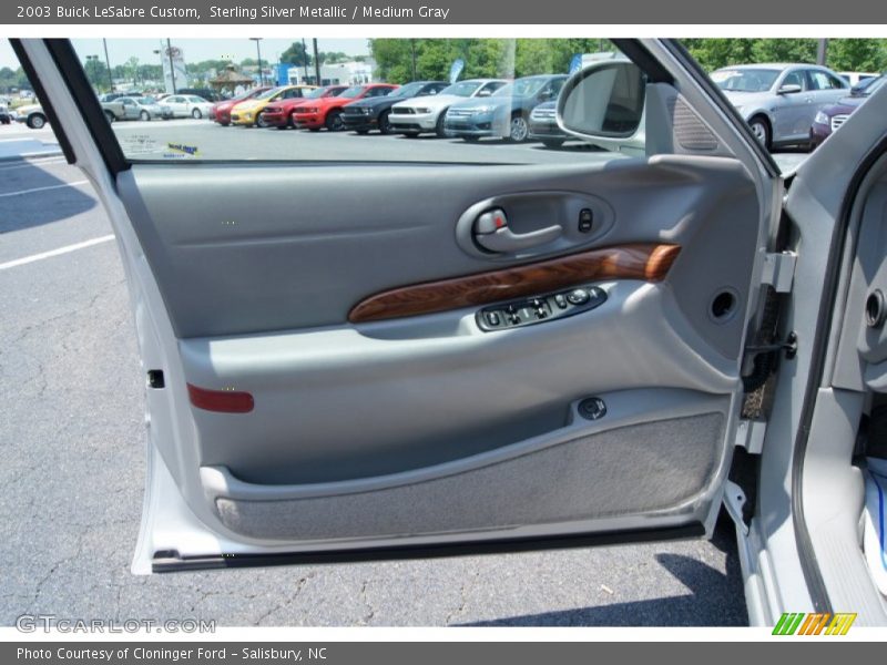 Sterling Silver Metallic / Medium Gray 2003 Buick LeSabre Custom