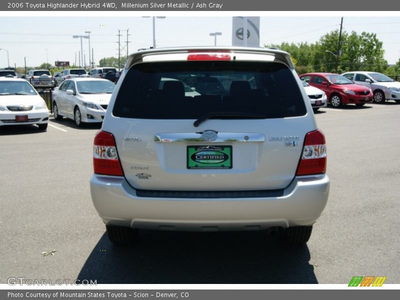 Millenium Silver Metallic / Ash Gray 2006 Toyota Highlander Hybrid 4WD