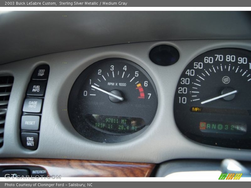 Sterling Silver Metallic / Medium Gray 2003 Buick LeSabre Custom