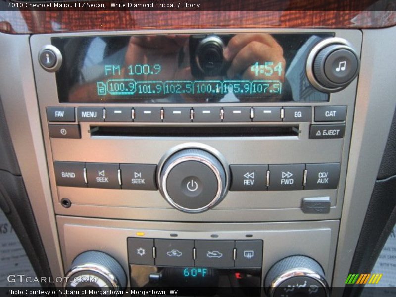 White Diamond Tricoat / Ebony 2010 Chevrolet Malibu LTZ Sedan