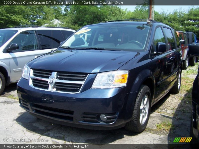 Modern Blue Pearl / Dark Slate Gray/Light Shale 2009 Dodge Grand Caravan SXT