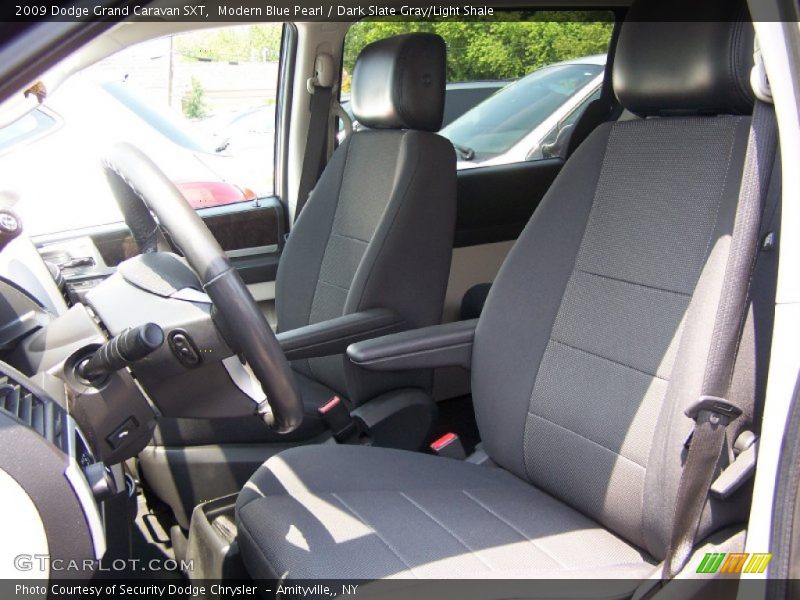 Modern Blue Pearl / Dark Slate Gray/Light Shale 2009 Dodge Grand Caravan SXT