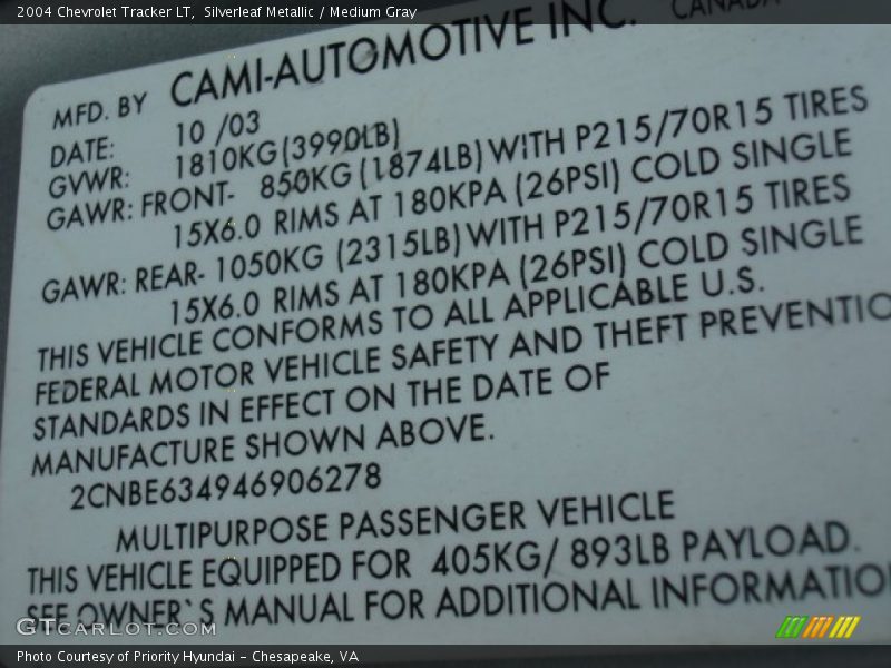 Silverleaf Metallic / Medium Gray 2004 Chevrolet Tracker LT