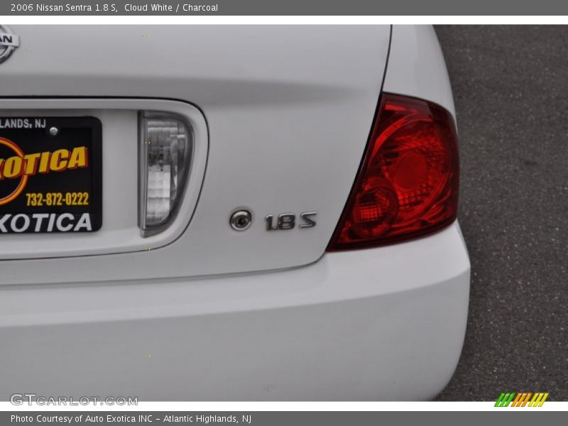 Cloud White / Charcoal 2006 Nissan Sentra 1.8 S