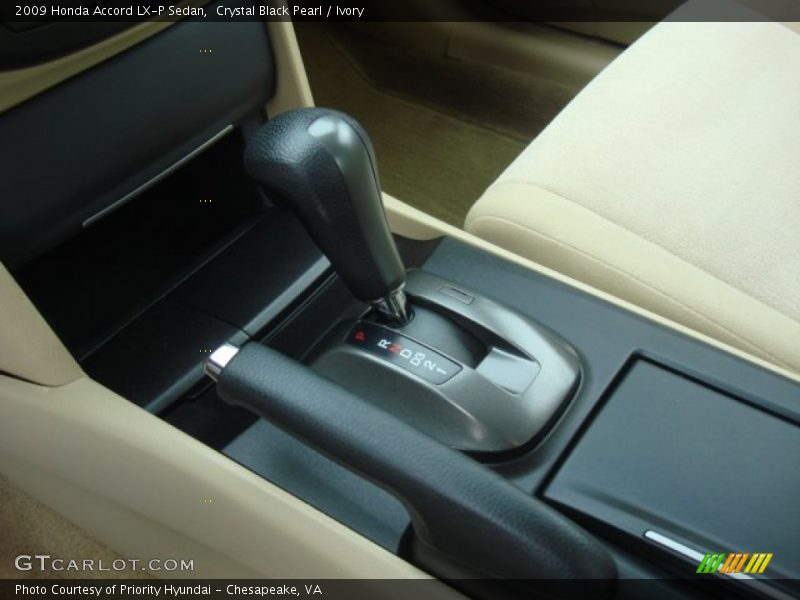 Crystal Black Pearl / Ivory 2009 Honda Accord LX-P Sedan