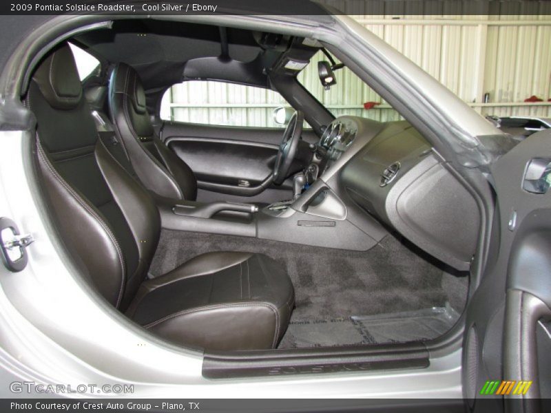  2009 Solstice Roadster Ebony Interior