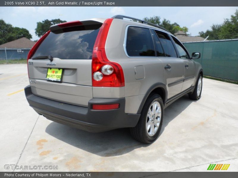 Ash Gold Metallic / Taupe/Light Taupe 2005 Volvo XC90 2.5T