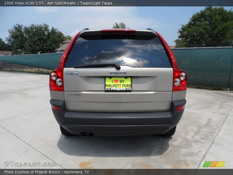 Ash Gold Metallic / Taupe/Light Taupe 2005 Volvo XC90 2.5T