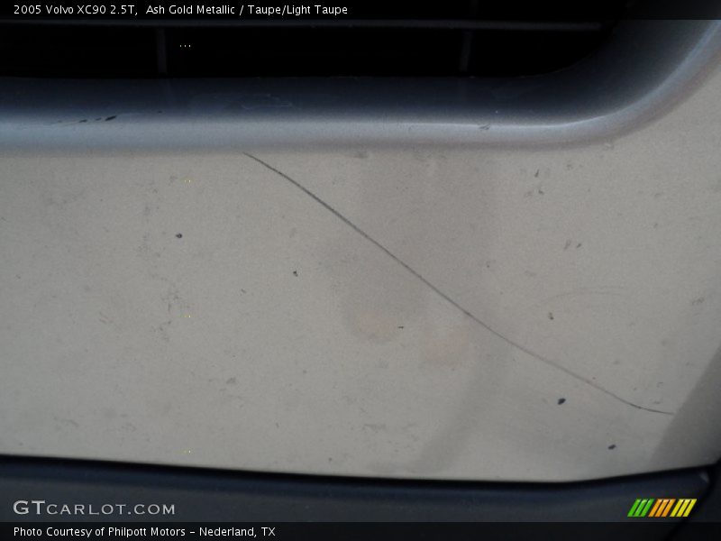 Ash Gold Metallic / Taupe/Light Taupe 2005 Volvo XC90 2.5T