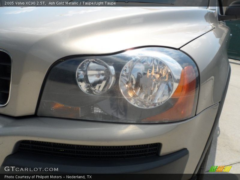 Ash Gold Metallic / Taupe/Light Taupe 2005 Volvo XC90 2.5T