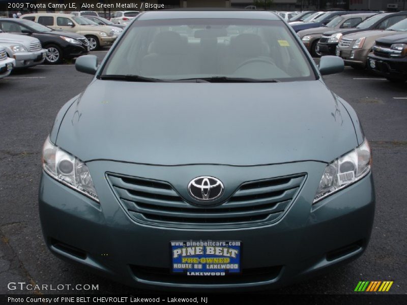 Aloe Green Metallic / Bisque 2009 Toyota Camry LE