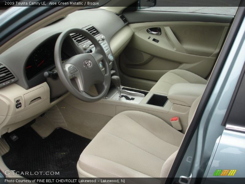 Aloe Green Metallic / Bisque 2009 Toyota Camry LE
