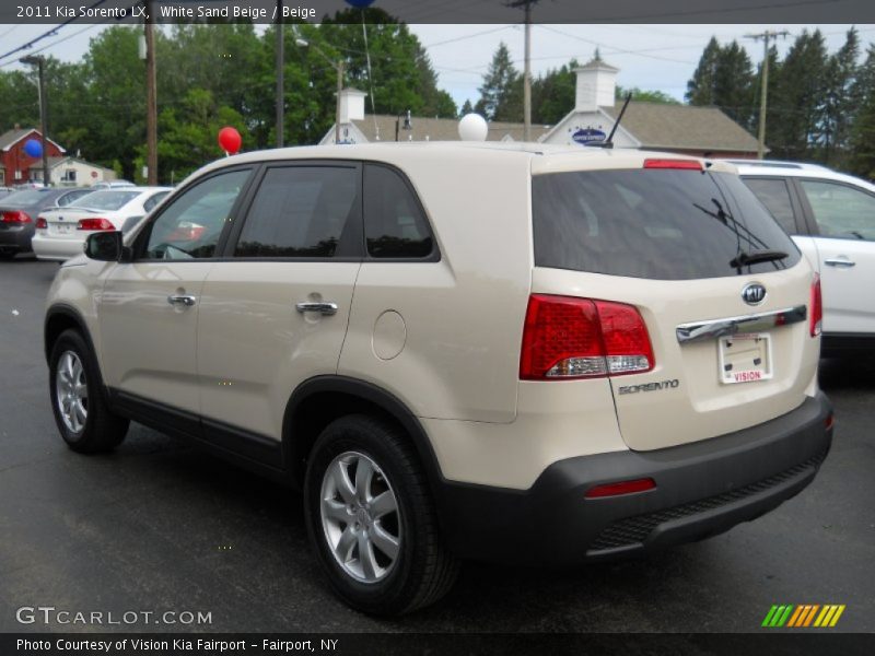 White Sand Beige / Beige 2011 Kia Sorento LX