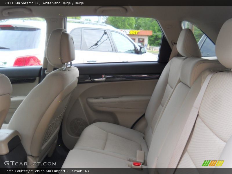 White Sand Beige / Beige 2011 Kia Sorento LX