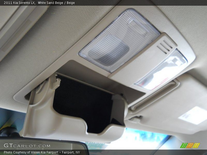 White Sand Beige / Beige 2011 Kia Sorento LX