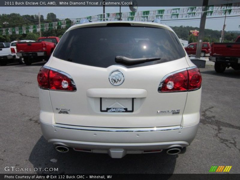 White Diamond Tricoat / Cashmere/Cocoa 2011 Buick Enclave CXL AWD
