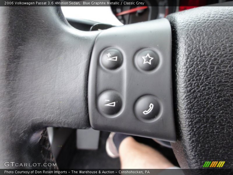 Controls of 2006 Passat 3.6 4Motion Sedan