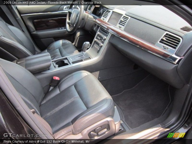 Tuxedo Black Metallic / Charcoal Black 2009 Lincoln MKS AWD Sedan