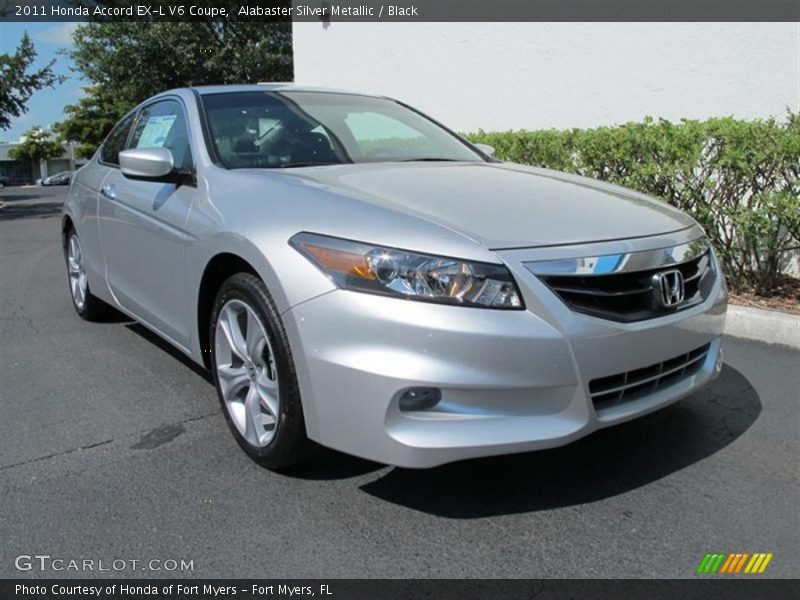Front 3/4 View of 2011 Accord EX-L V6 Coupe