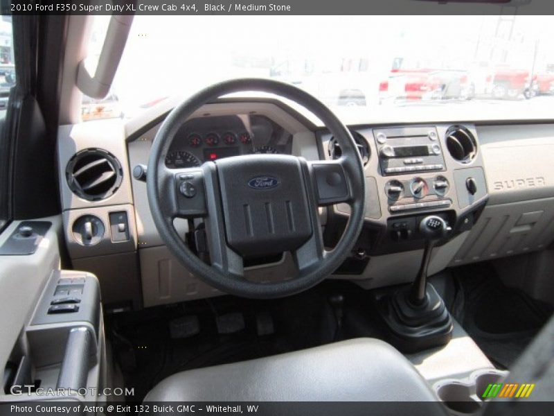 Dashboard of 2010 F350 Super Duty XL Crew Cab 4x4