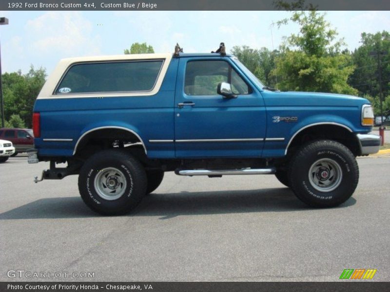  1992 Bronco Custom 4x4 Custom Blue